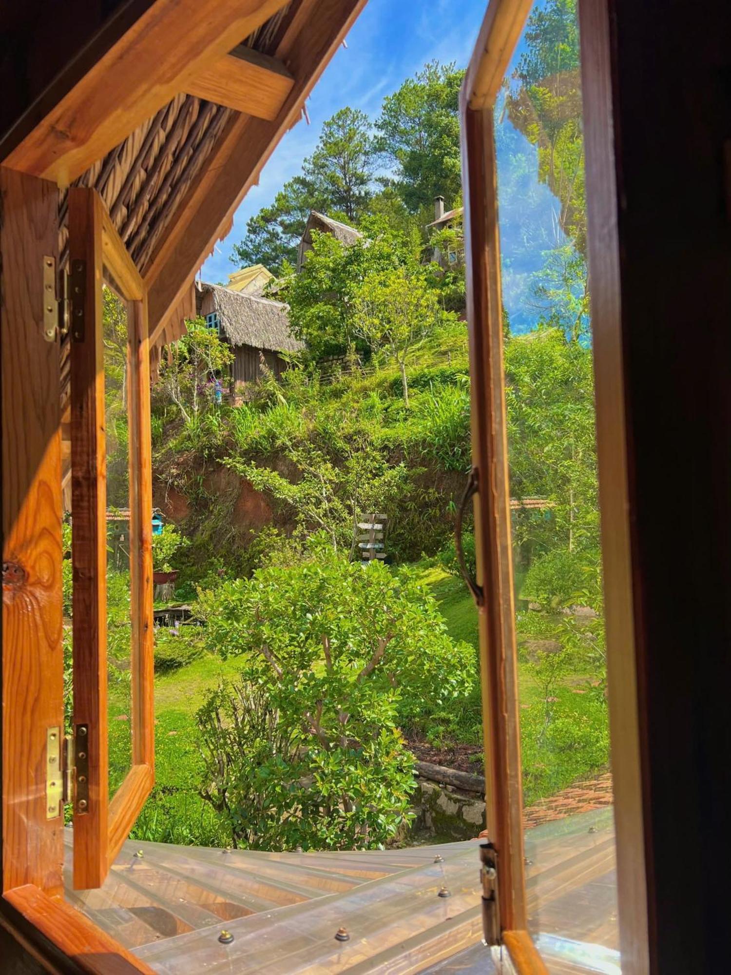 Vuon Nha Cui Homestay ดาลัด ภายนอก รูปภาพ