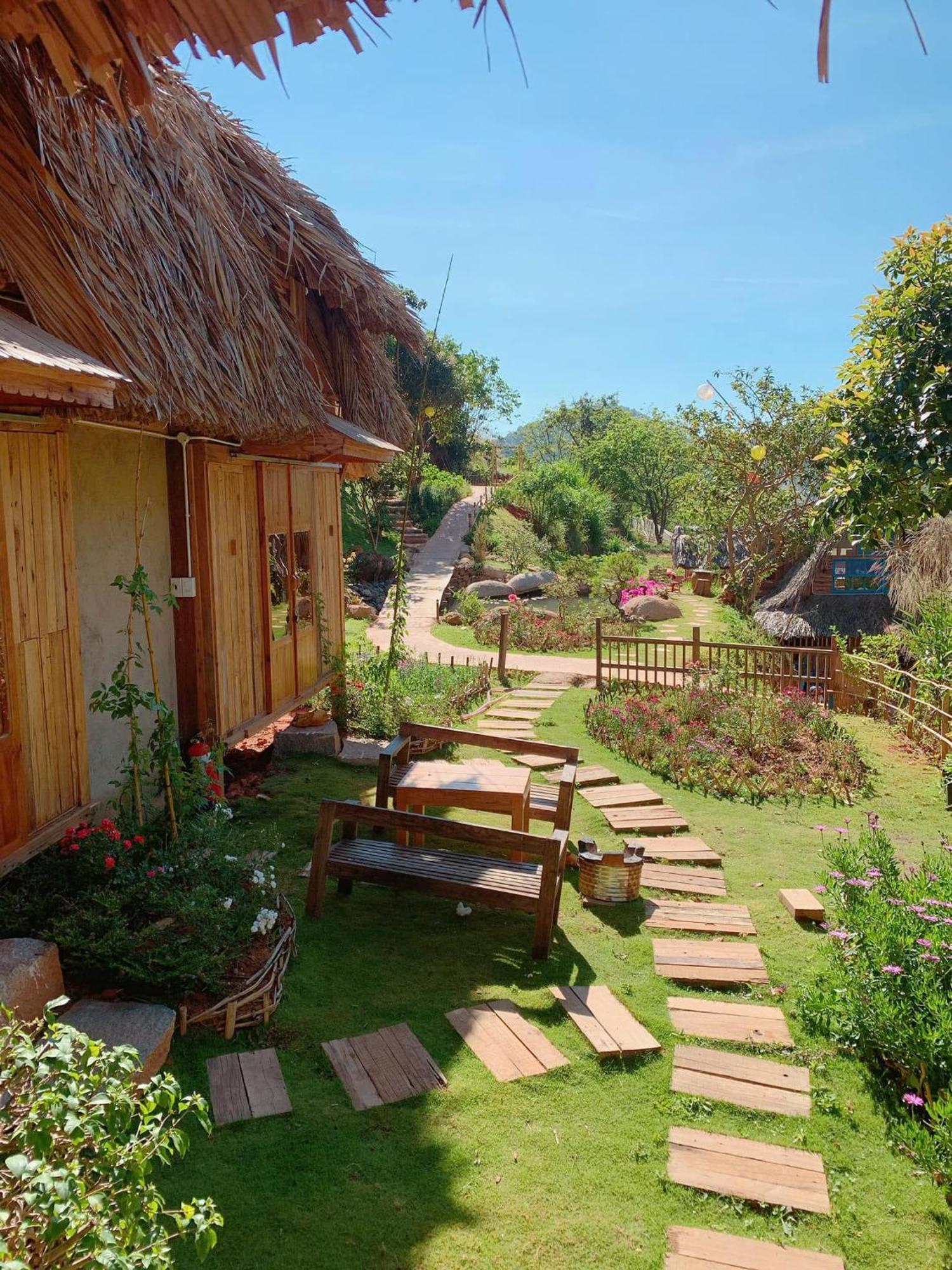 Vuon Nha Cui Homestay ดาลัด ภายนอก รูปภาพ