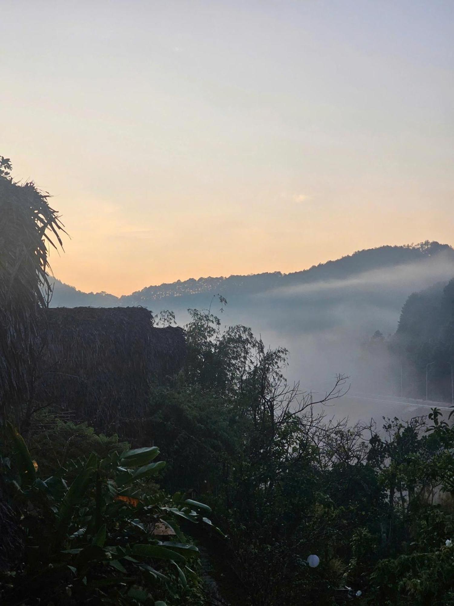 Vuon Nha Cui Homestay ดาลัด ภายนอก รูปภาพ